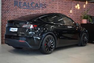 Tesla Model Y vaihtoauto