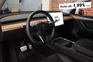 Tesla Model Y vaihtoauto