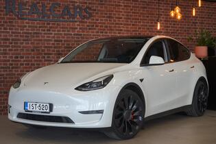 Tesla Model Y vaihtoauto