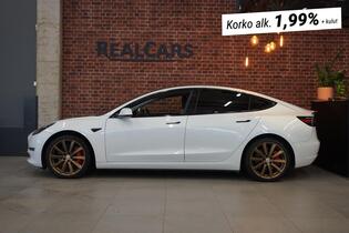 Tesla Model 3 vaihtoauto