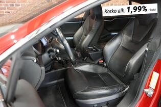 Tesla Model S vaihtoauto