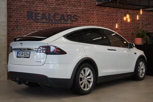 Tesla Model X vaihtoauto