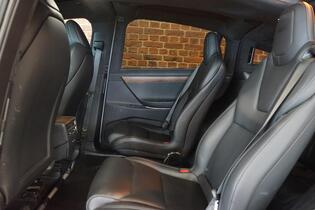 Tesla Model X vaihtoauto