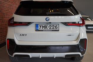 BMW iX1 vaihtoauto