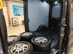 Ford Transit vaihtoauto