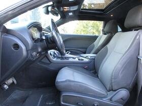 Dodge Challenger vaihtoauto