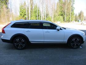 Volvo V90 Cross Country vaihtoauto