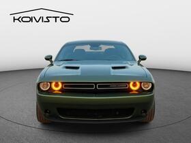 Dodge Challenger vaihtoauto