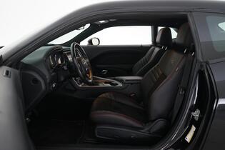 Dodge Challenger vaihtoauto