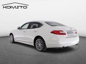 Nissan Fuga vaihtoauto