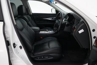 Nissan Fuga vaihtoauto