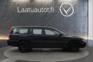 Volvo V70 vaihtoauto