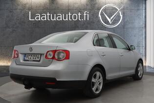 Volkswagen Jetta vaihtoauto