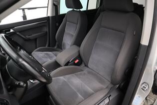 Volkswagen Touran vaihtoauto