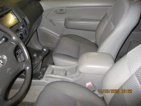 Toyota Hilux vaihtoauto