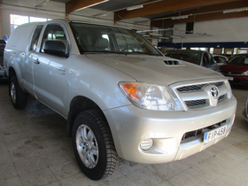 Toyota Hilux vaihtoauto