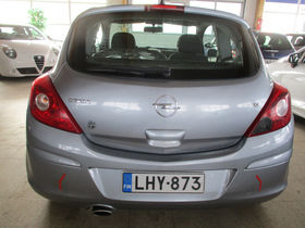 Opel Corsa vaihtoauto