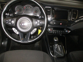 Kia Carens vaihtoauto