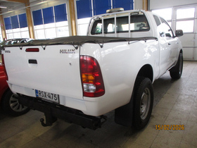 Toyota Hilux vaihtoauto