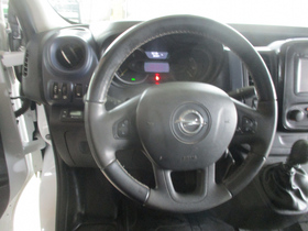 Opel Vivaro vaihtoauto