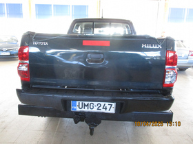 Toyota Hilux vaihtoauto