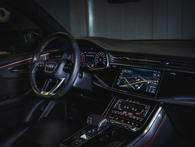 Audi RS Q8 vaihtoauto