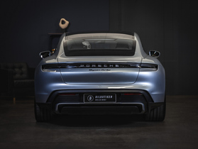 Porsche Taycan vaihtoauto