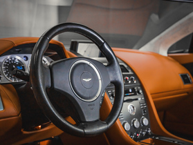 Aston Martin Vantage vaihtoauto