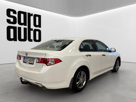 Honda Accord vaihtoauto