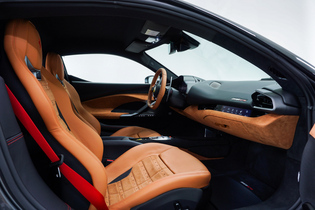 Ferrari 296 GTB vaihtoauto