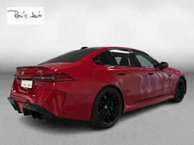 BMW M5 vaihtoauto