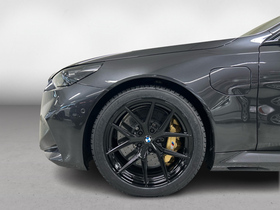 BMW M5 vaihtoauto