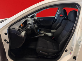 Honda Accord vaihtoauto