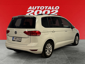 Volkswagen Touran vaihtoauto