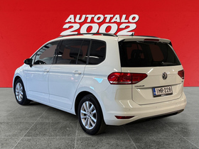 Volkswagen Touran vaihtoauto