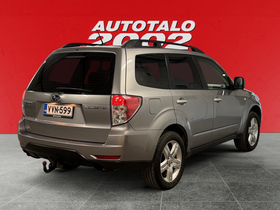 Subaru Forester vaihtoauto