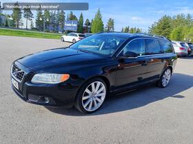 Volvo V70 vaihtoauto