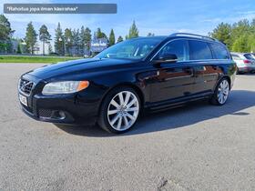 Volvo V70 vaihtoauto