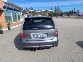 Mitsubishi Grandis vaihtoauto