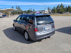 Mitsubishi Grandis vaihtoauto