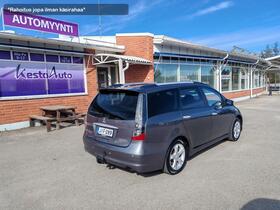 Mitsubishi Grandis vaihtoauto
