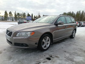 Volvo V70 vaihtoauto