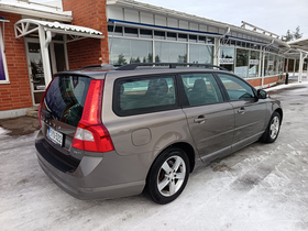 Volvo V70 vaihtoauto