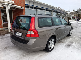 Volvo V70 vaihtoauto