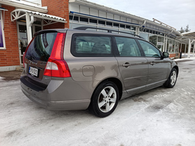 Volvo V70 vaihtoauto