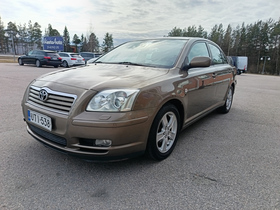 Toyota Avensis vaihtoauto