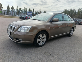 Toyota Avensis vaihtoauto