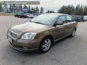 Toyota Avensis vaihtoauto