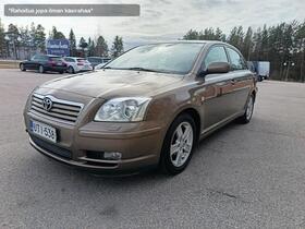 Toyota Avensis vaihtoauto