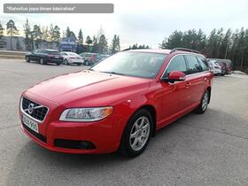 Volvo V70 vaihtoauto